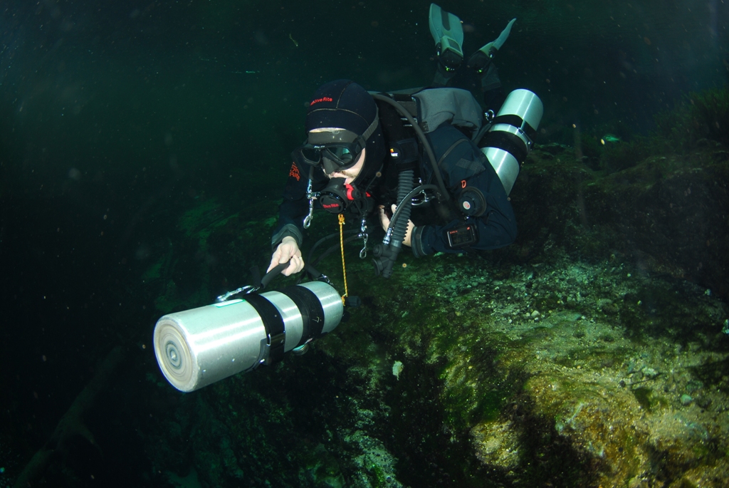 Buceador sidemount