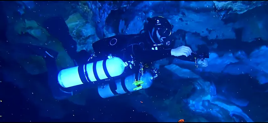 TDI Cavern Diver